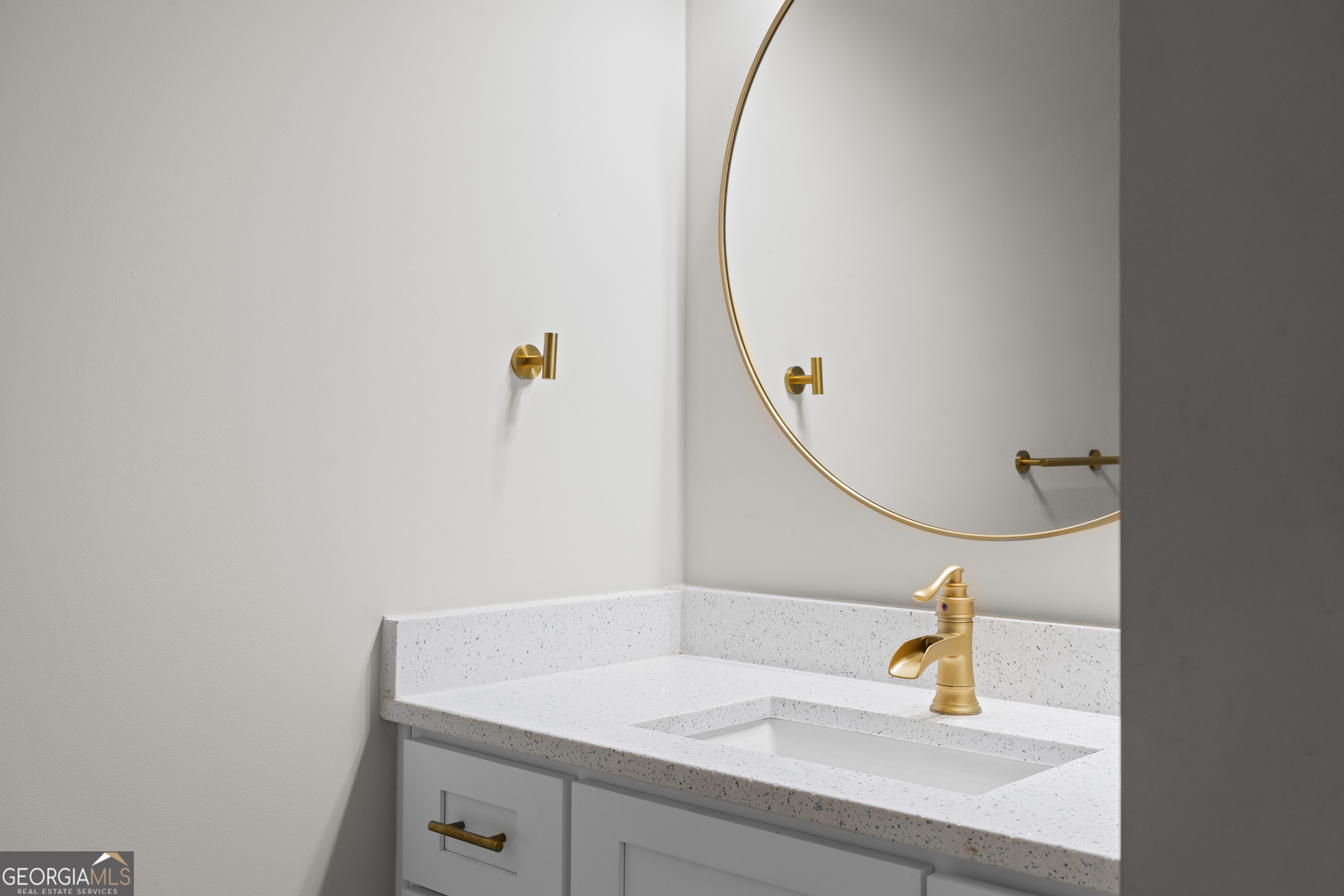 1331 Diamond Avenue SE