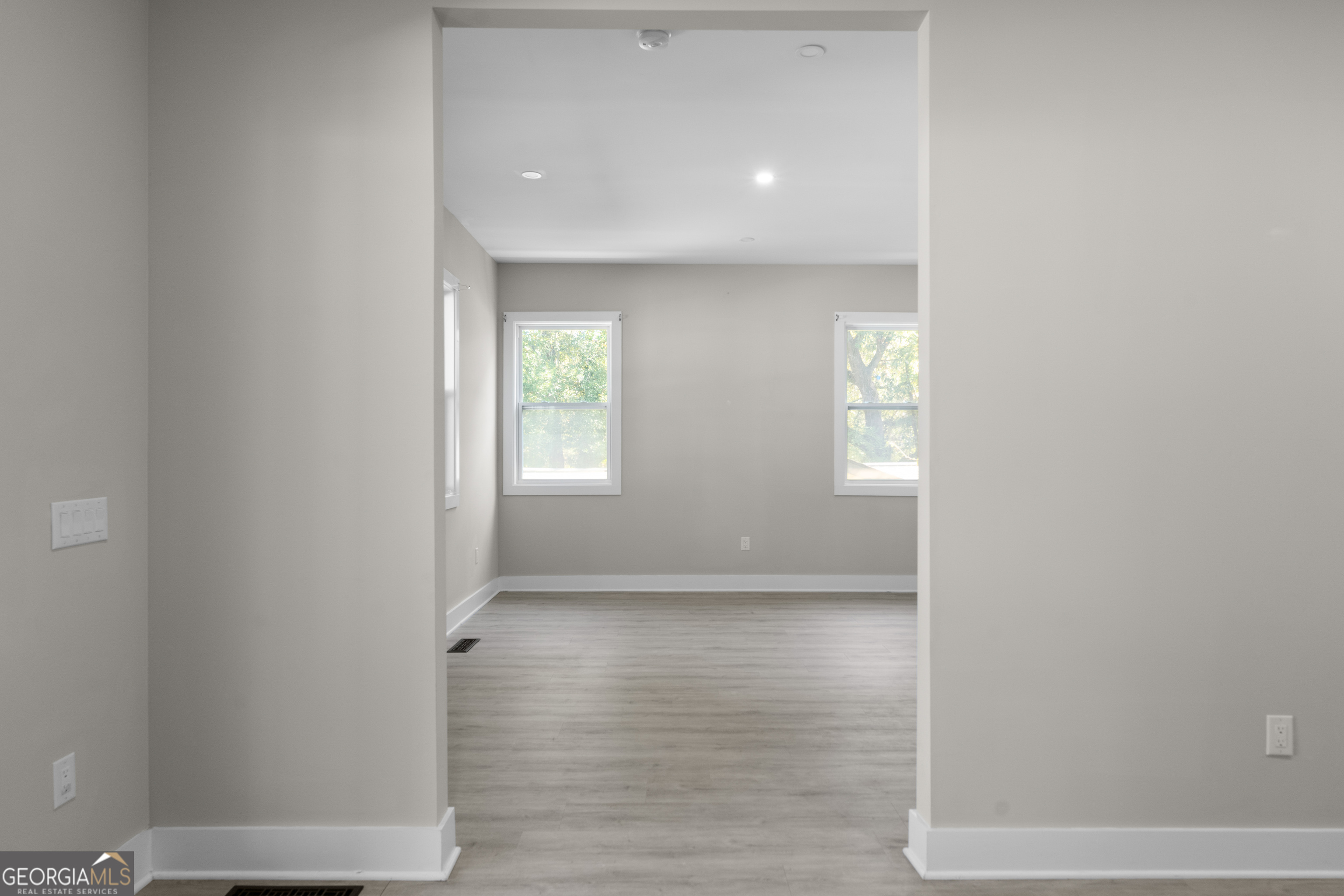 1331 Diamond Avenue SE