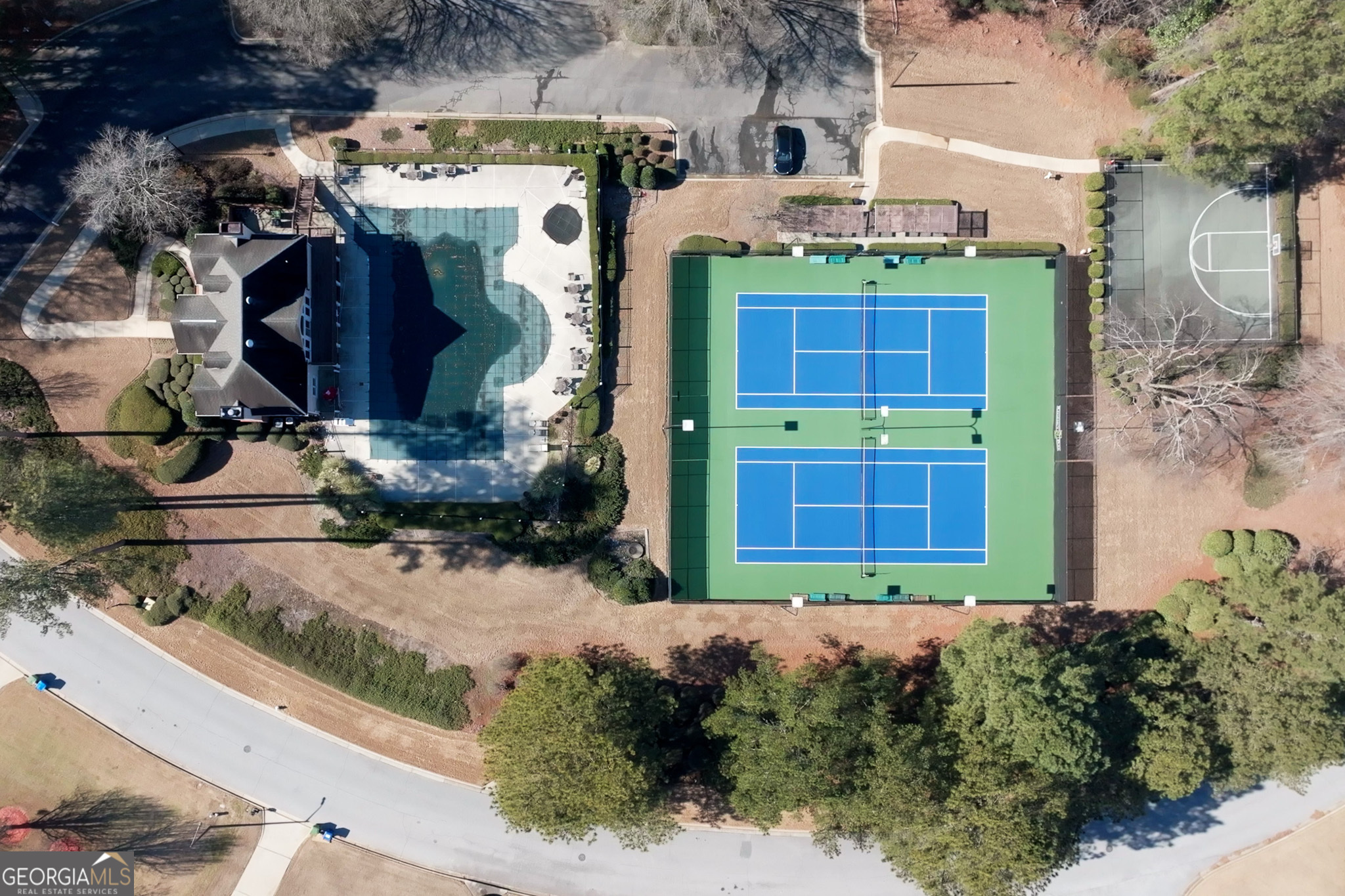 570 Regency Park Drive SW