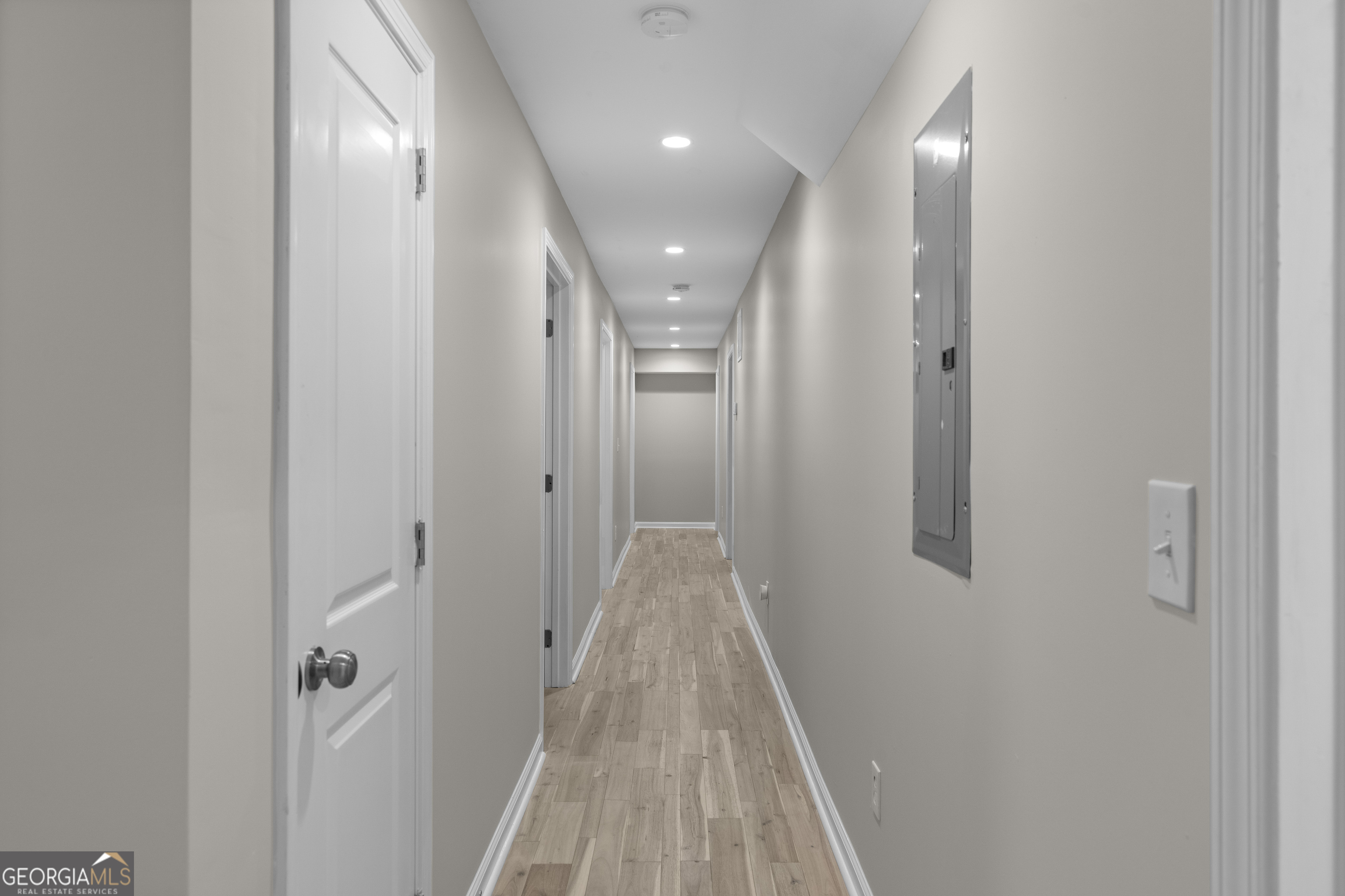 659 Lynn Valley Road SW