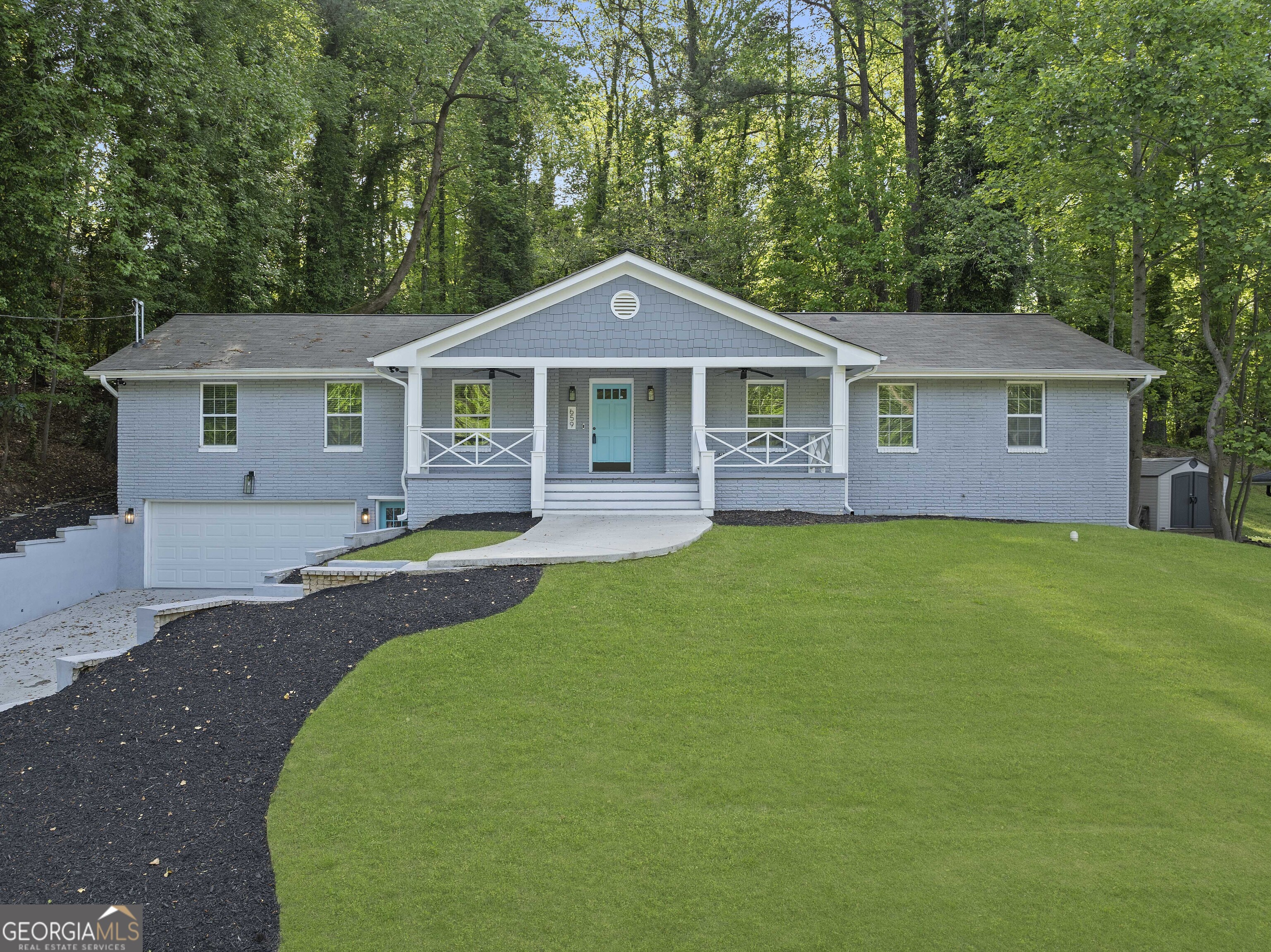 659 Lynn Valley Road SW