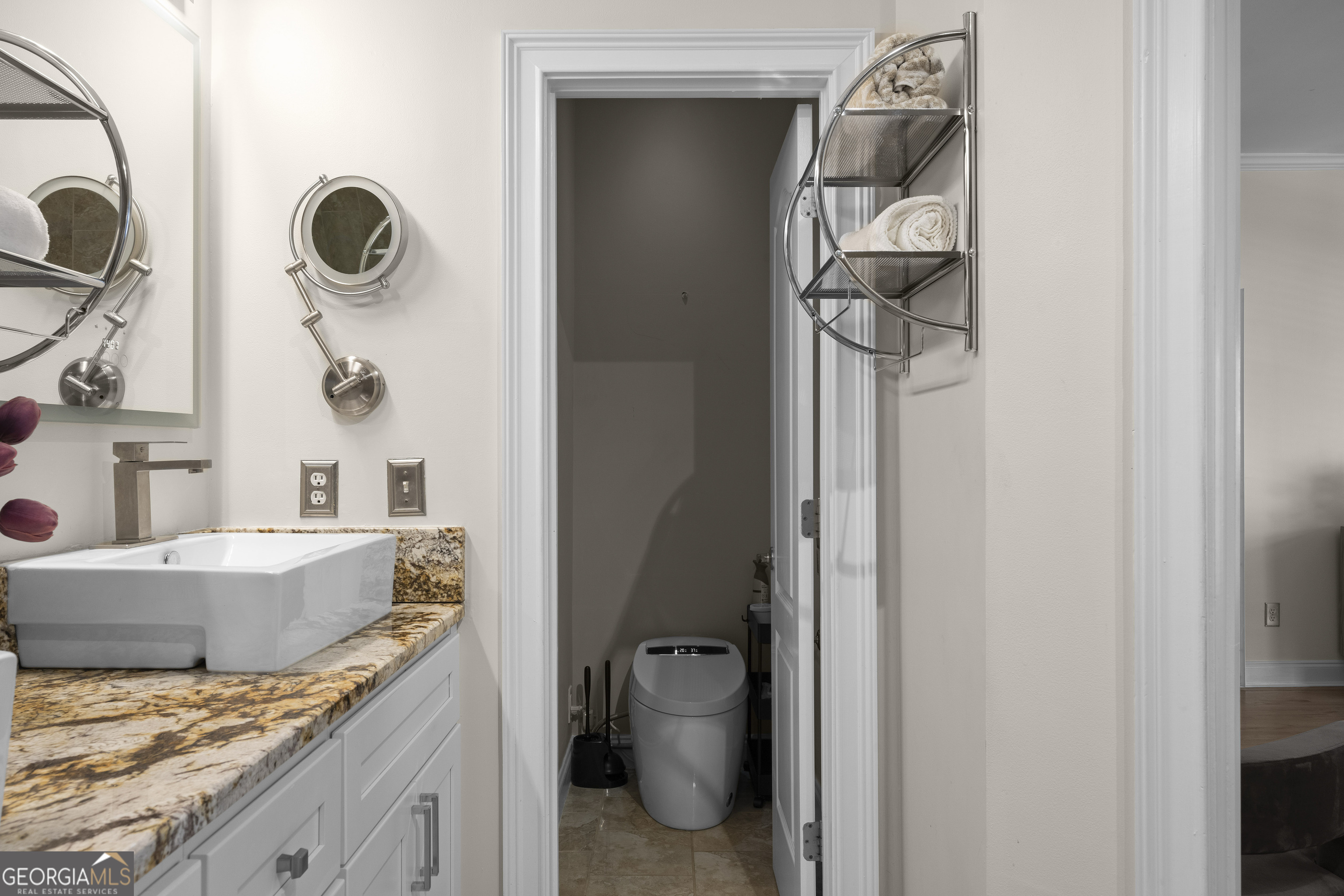 1165 Laurel Place SE