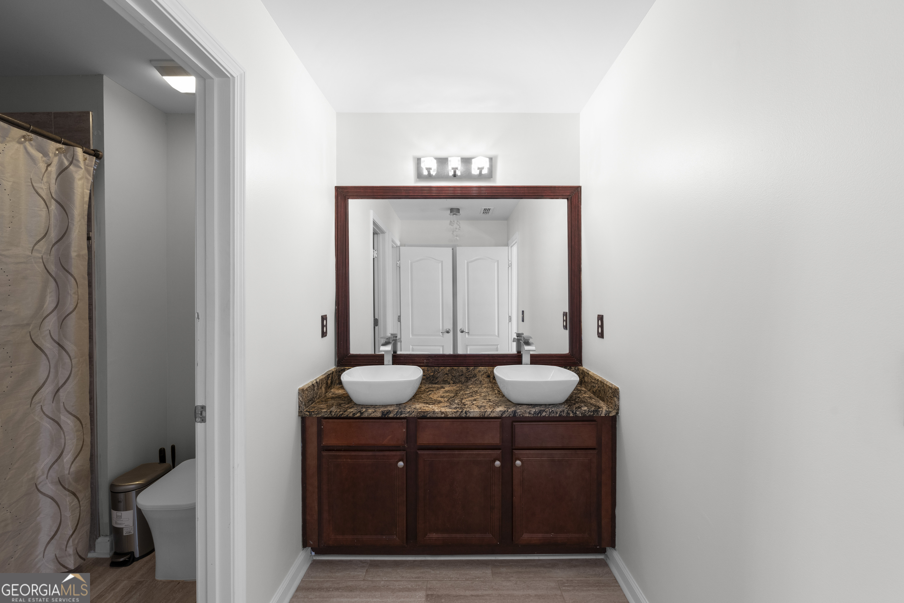 1165 Laurel Place SE