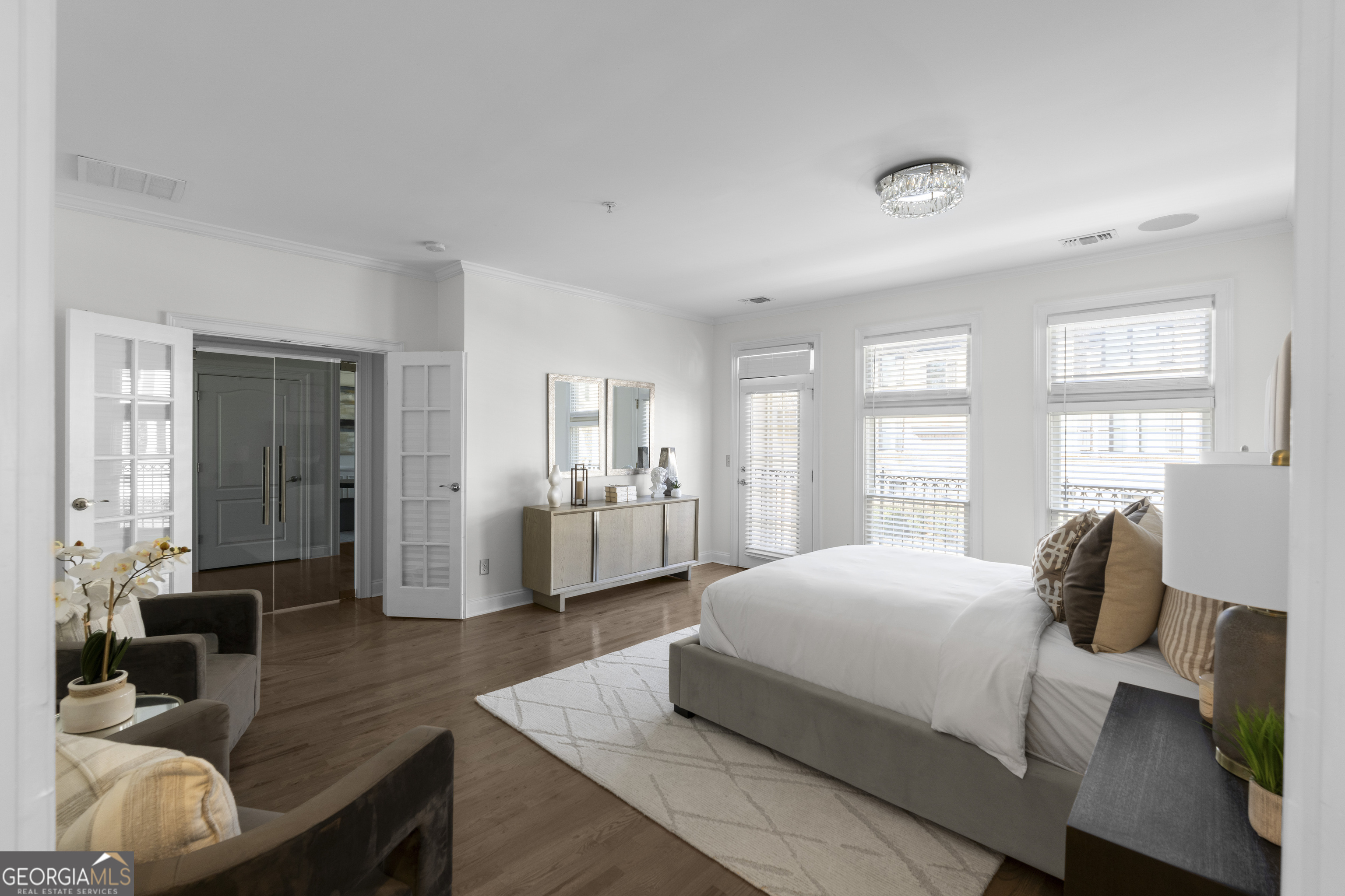 1165 Laurel Place SE