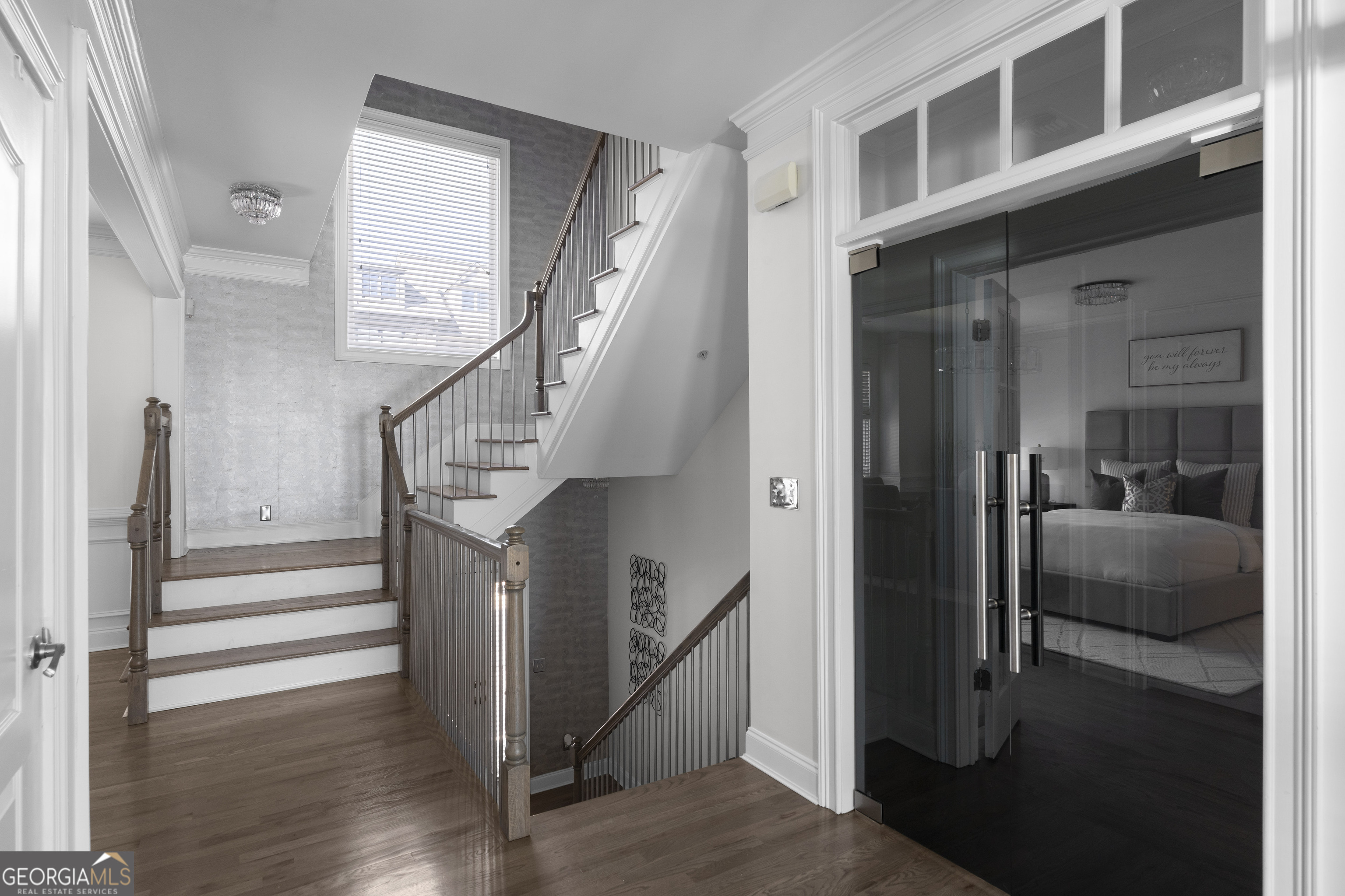 1165 Laurel Place SE