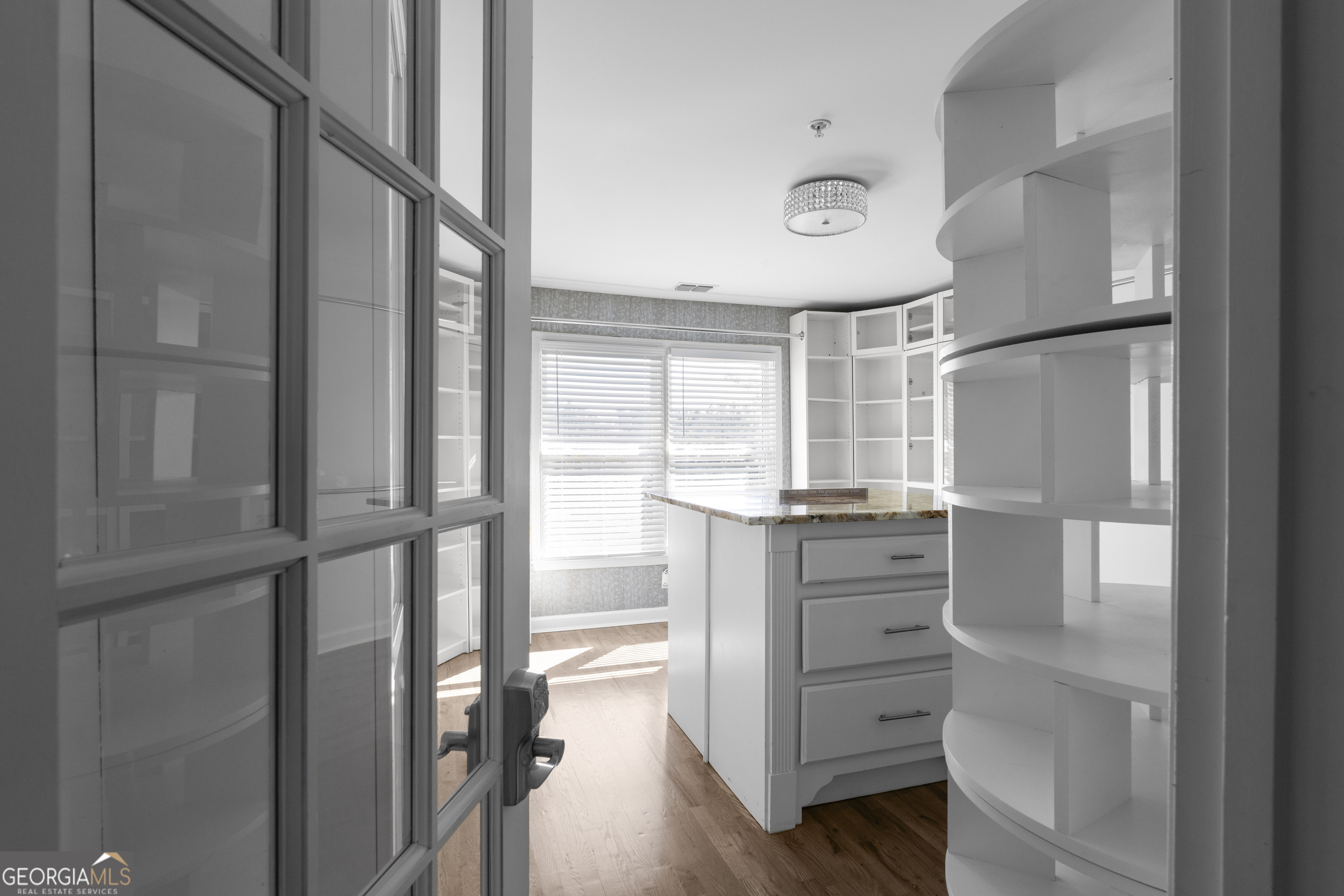 1165 Laurel Place SE