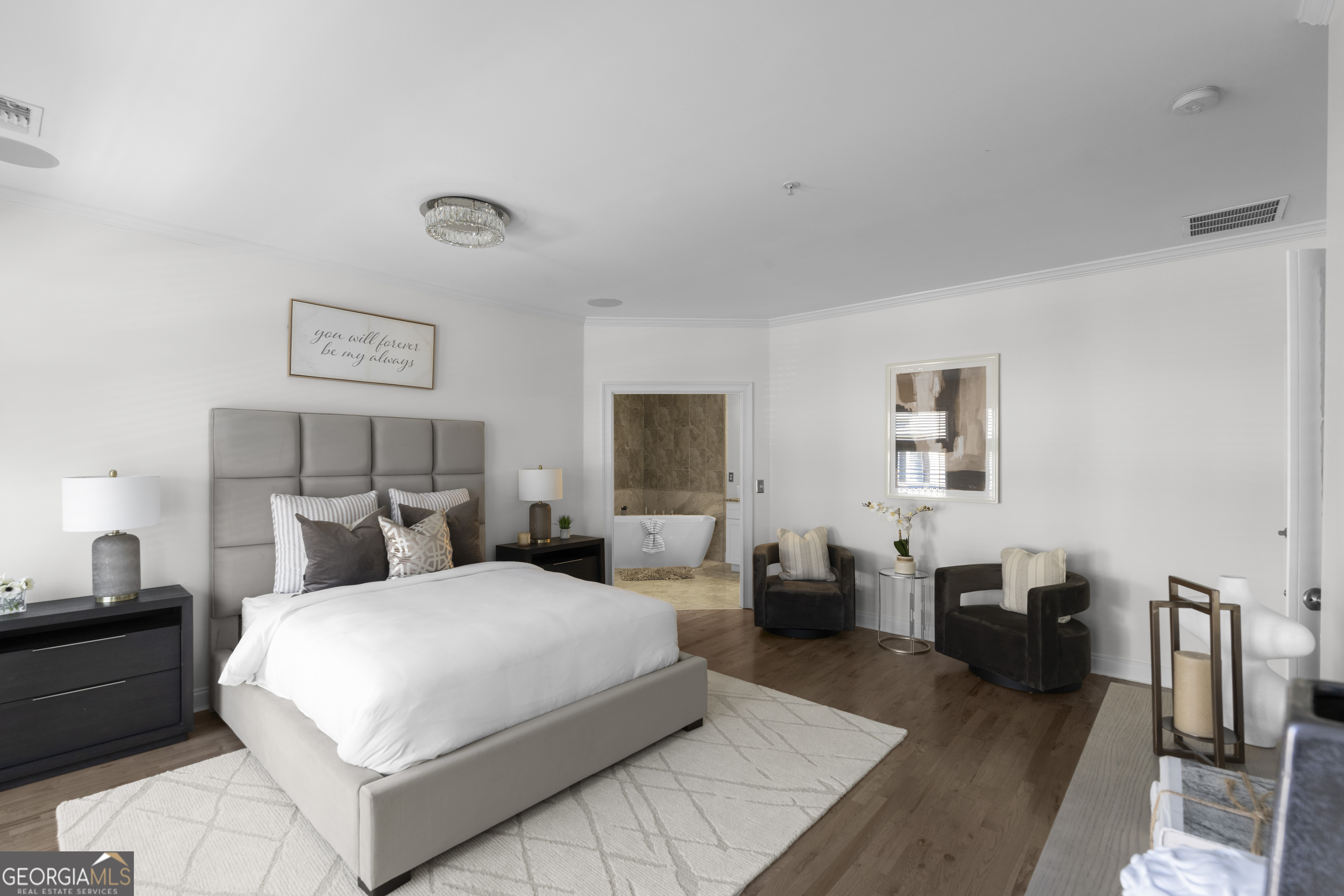 1165 Laurel Place SE