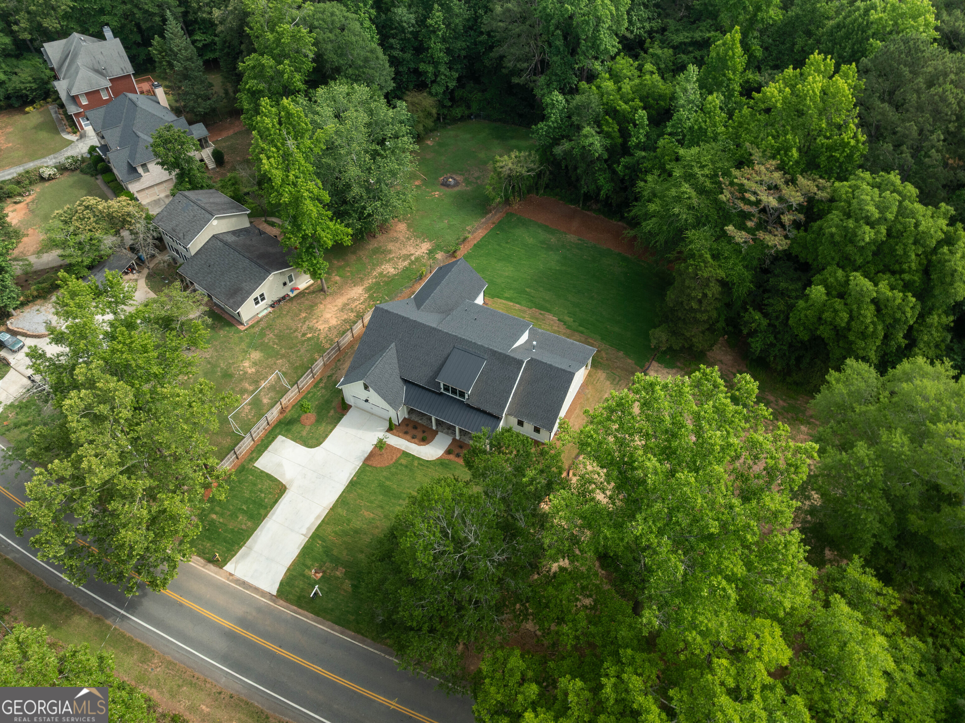 1728 Pucketts Drive SW