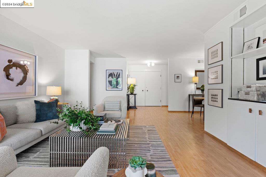 323 Monte Vista Ave # 210