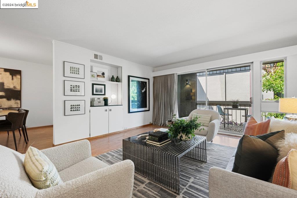 323 Monte Vista Ave # 210