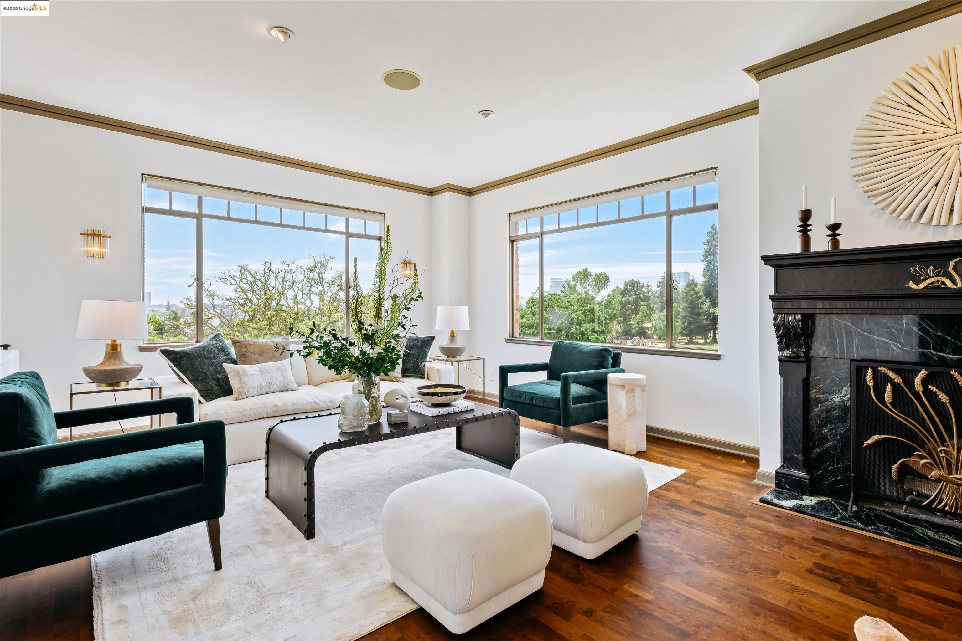 492 Staten Ave # 301