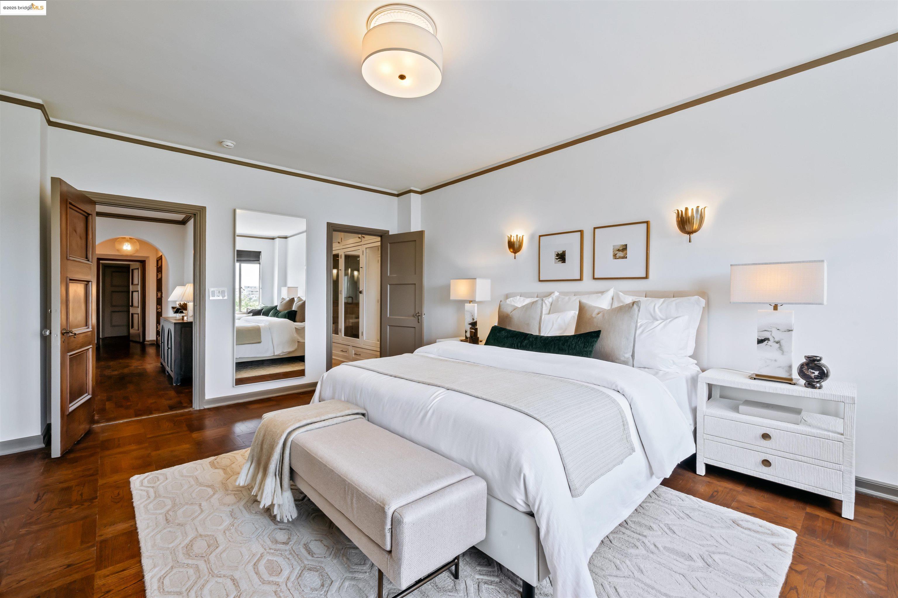 492 Staten Ave # 301