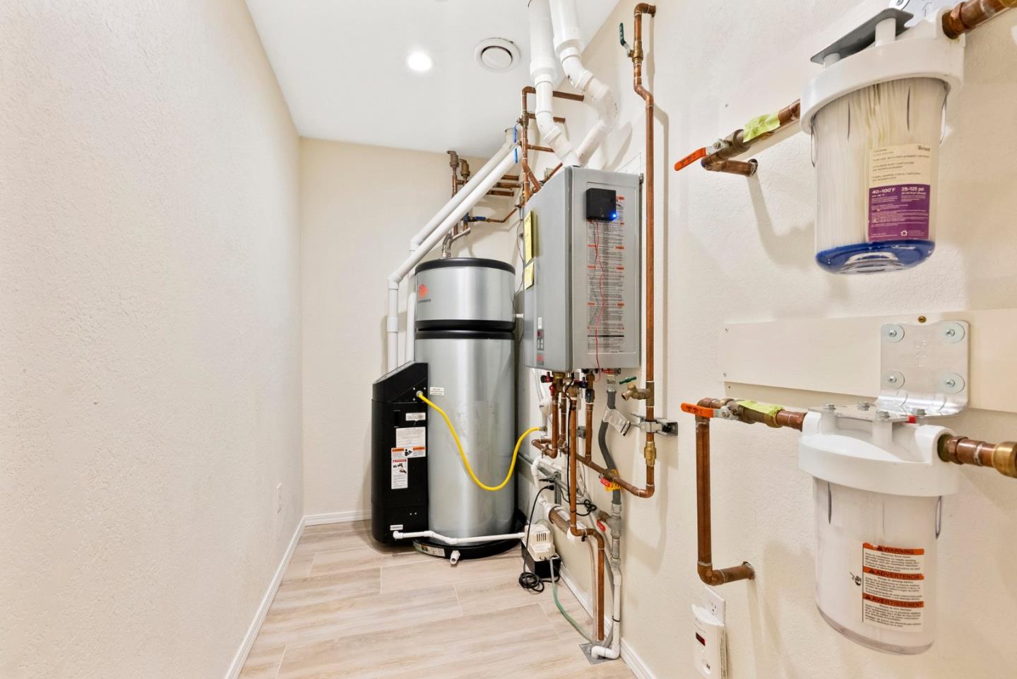 1651 Beach Park BLVD