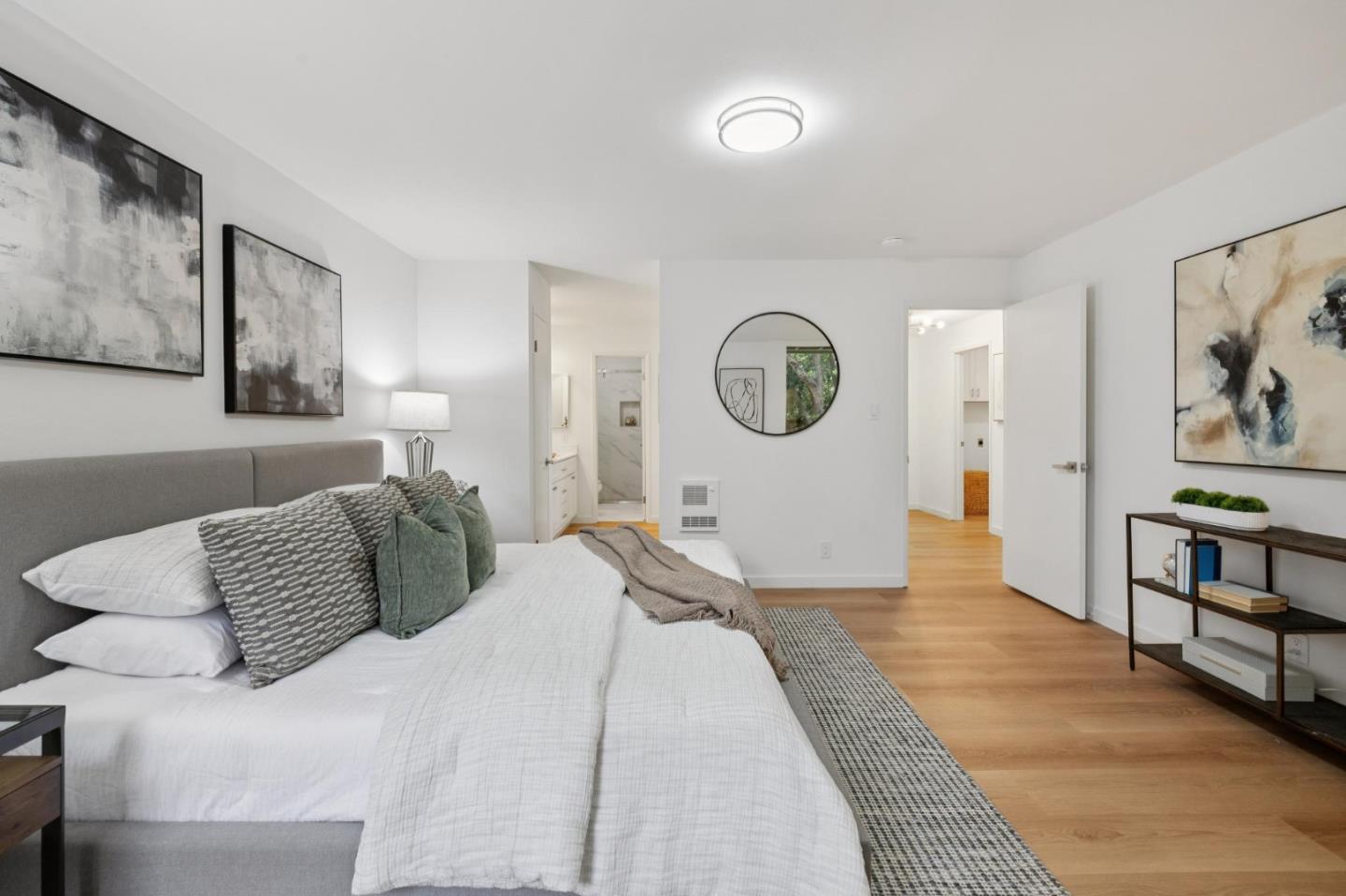 1081 Beach Park Boulevard 206