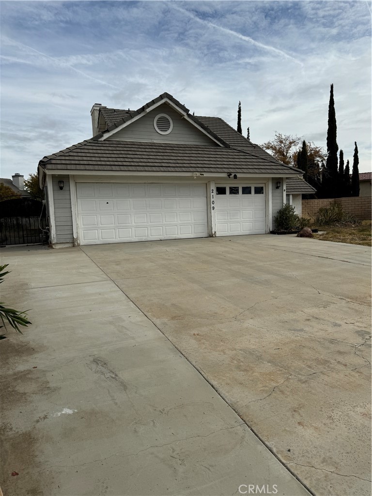 2109 Willowbrook Avenue