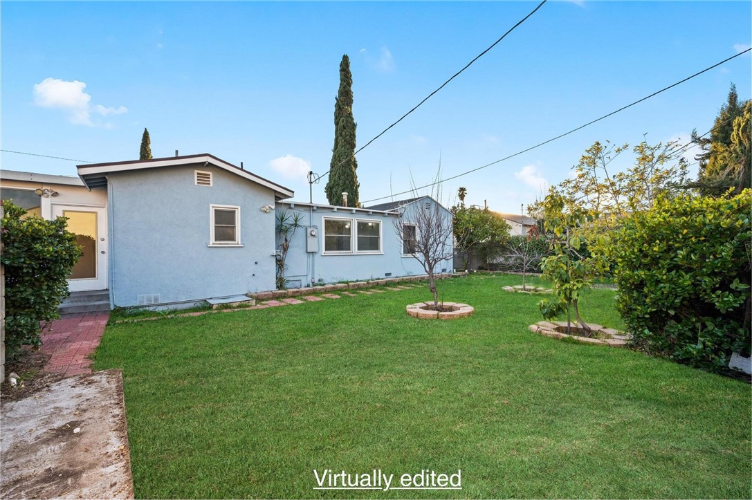 12635 Gilmore Street