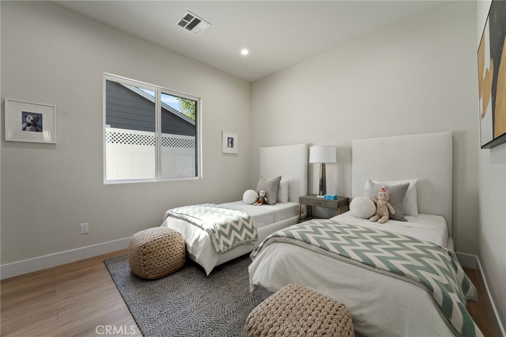 13614 Emelita Street