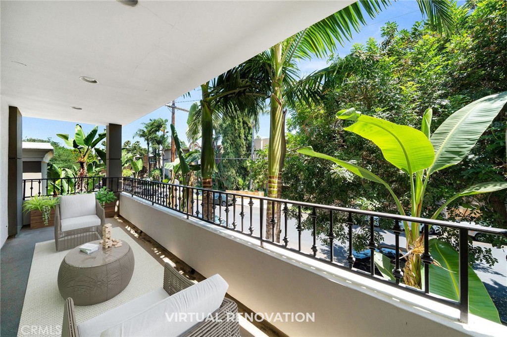 4637 Willis Avenue 201