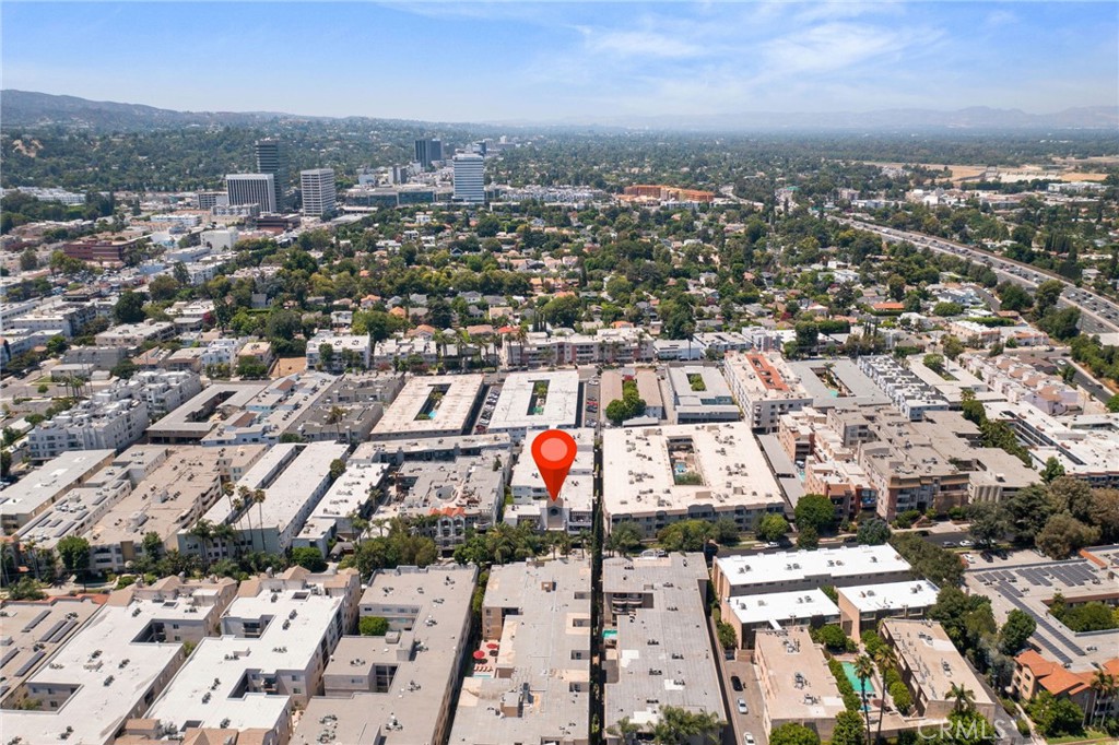 4637 Willis Avenue 201