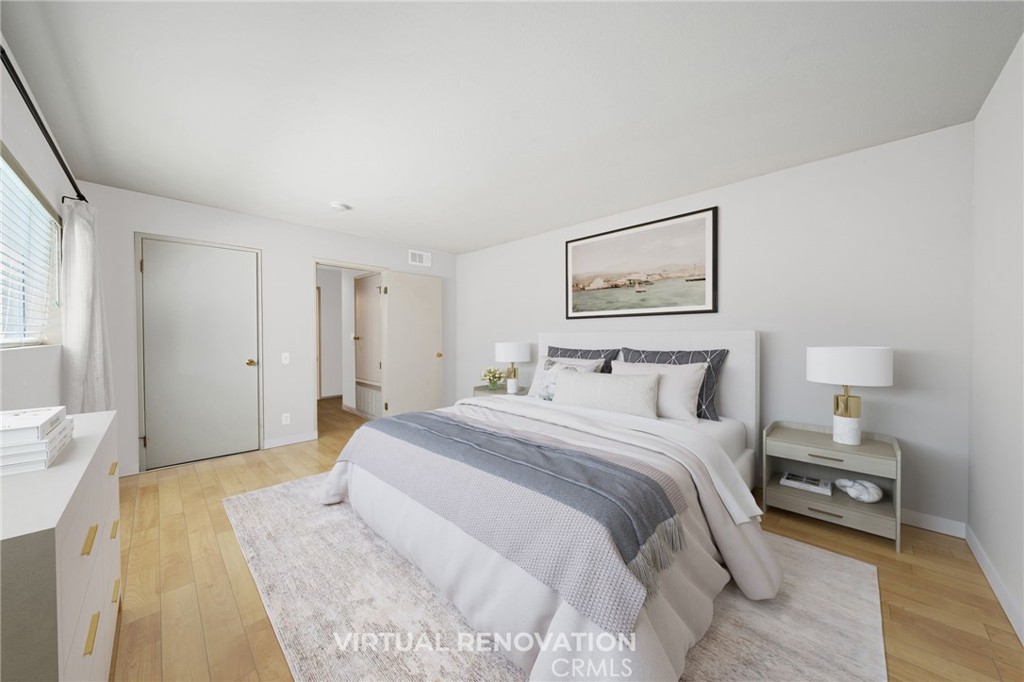 4637 Willis Avenue 201