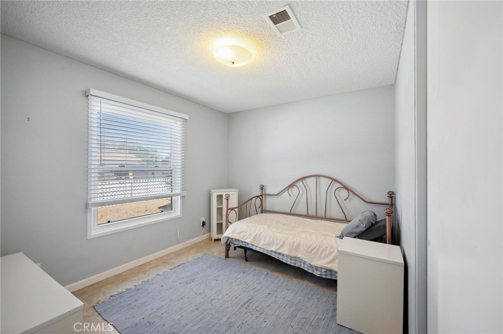 41125 179th Street E