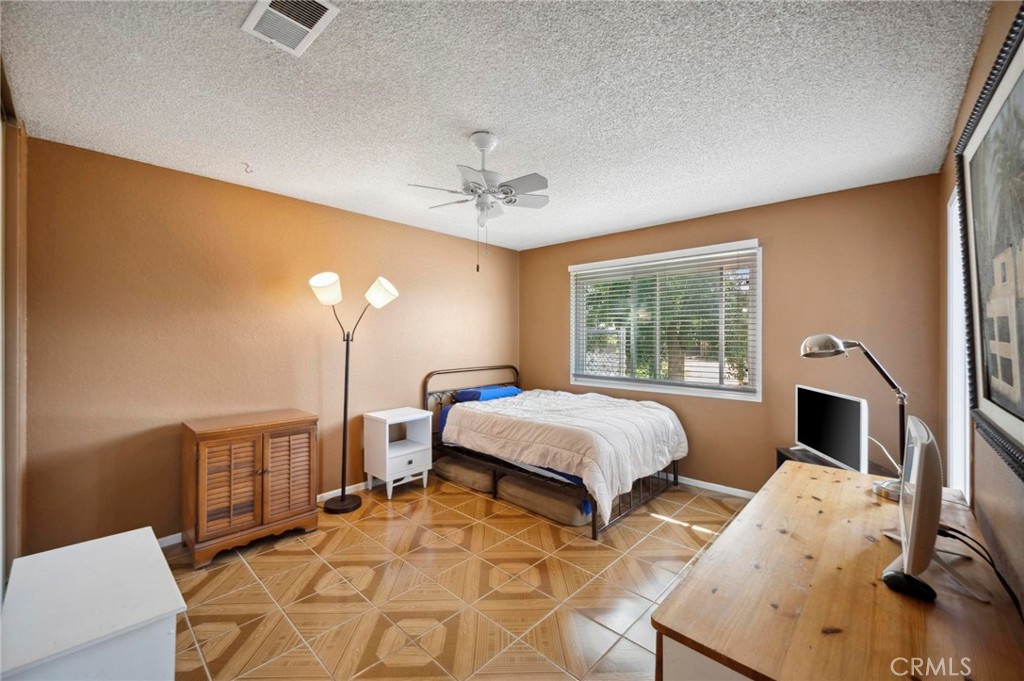 41125 179th Street E