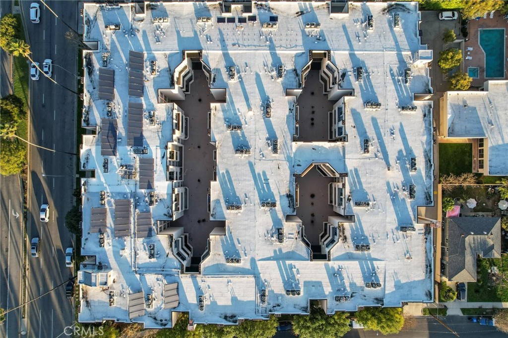 19350 Sherman Way 338