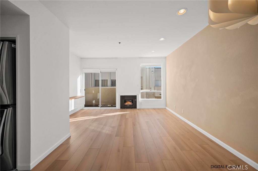 19350 Sherman Way 338