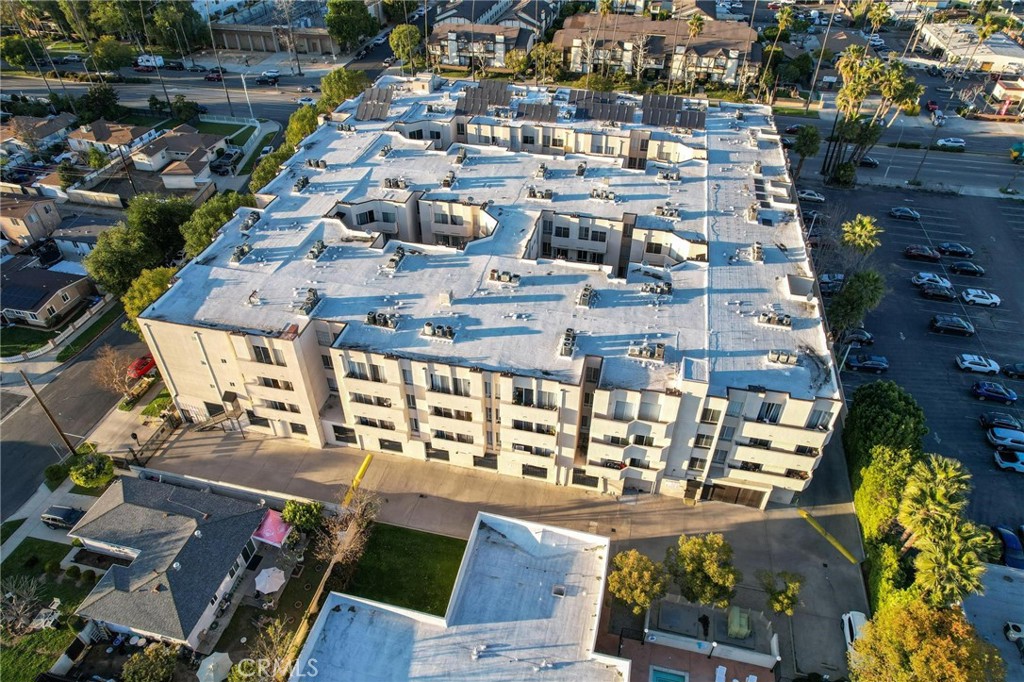 19350 Sherman Way 338