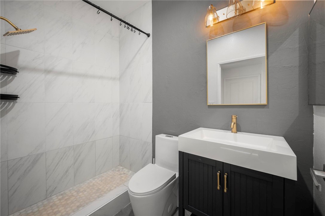 19350 Sherman Way 338