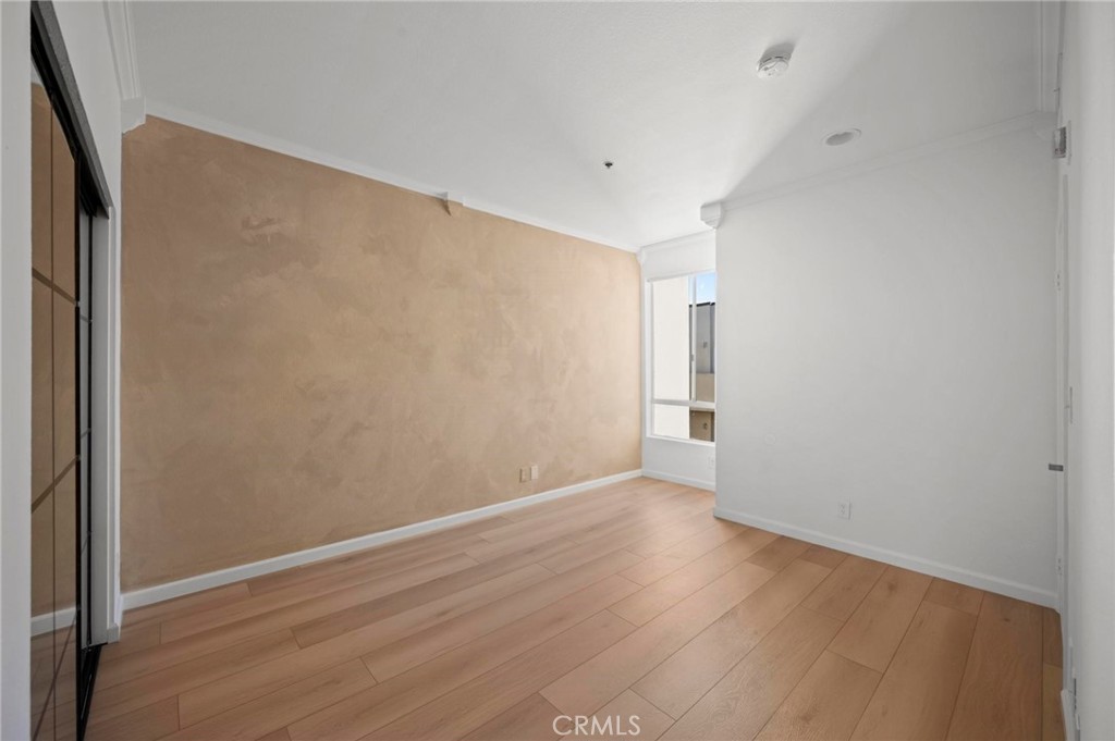 19350 Sherman Way 338