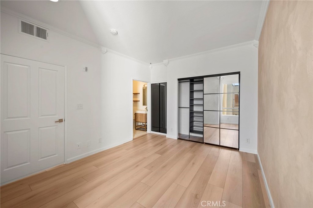 19350 Sherman Way 338