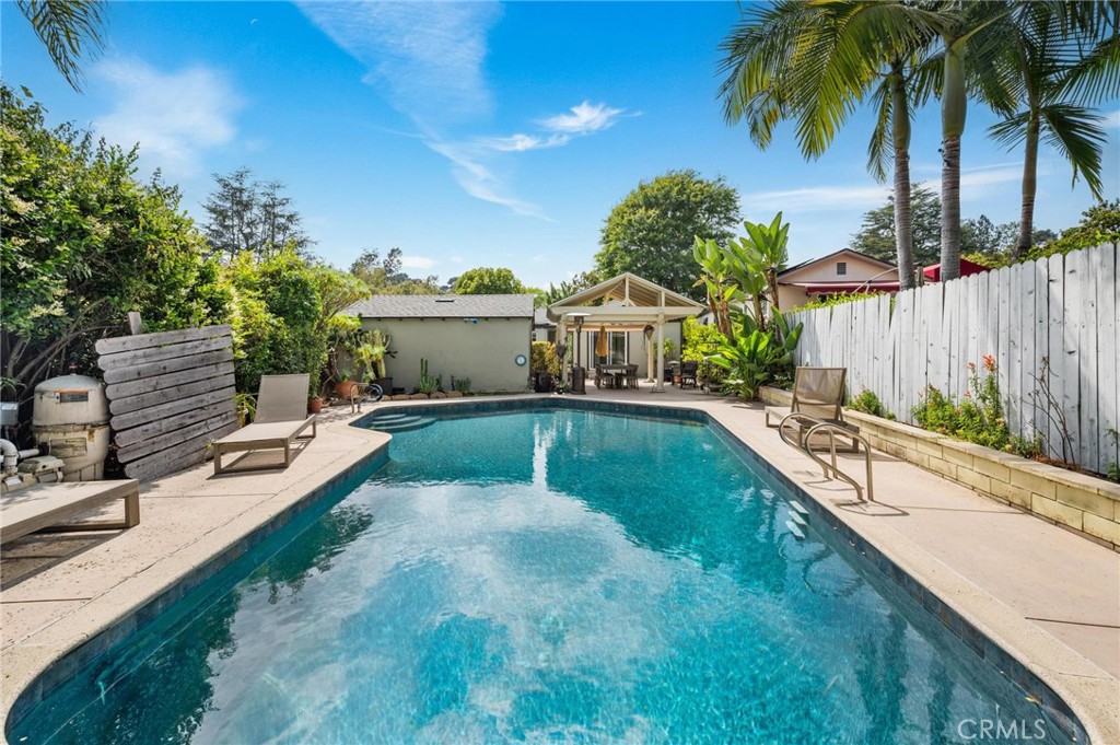 536 Avenue 64