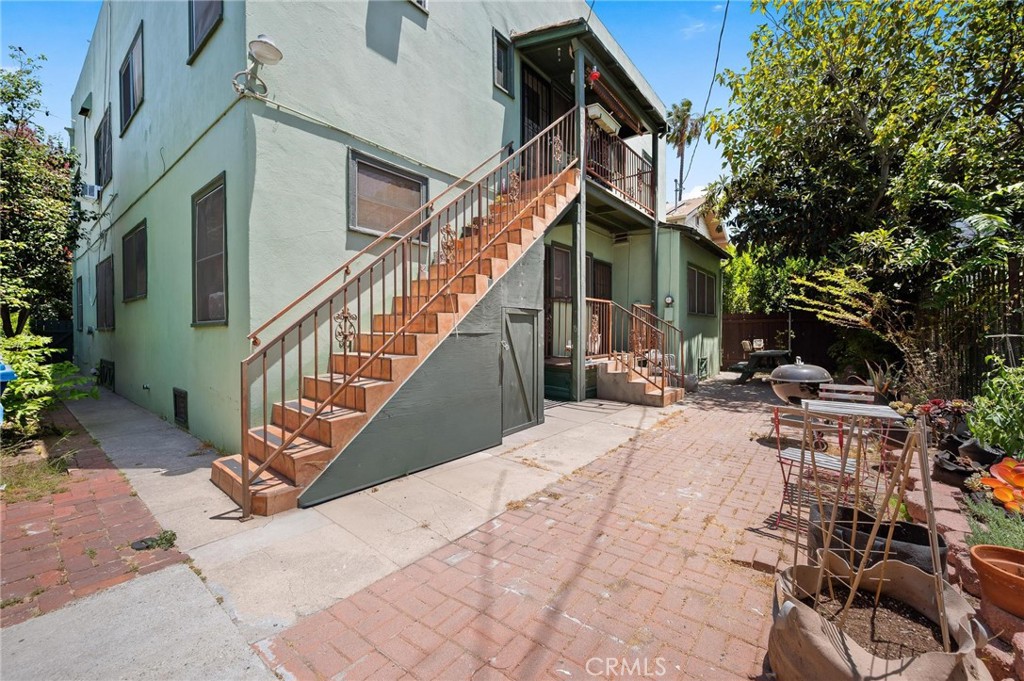 144 S Avenue 57