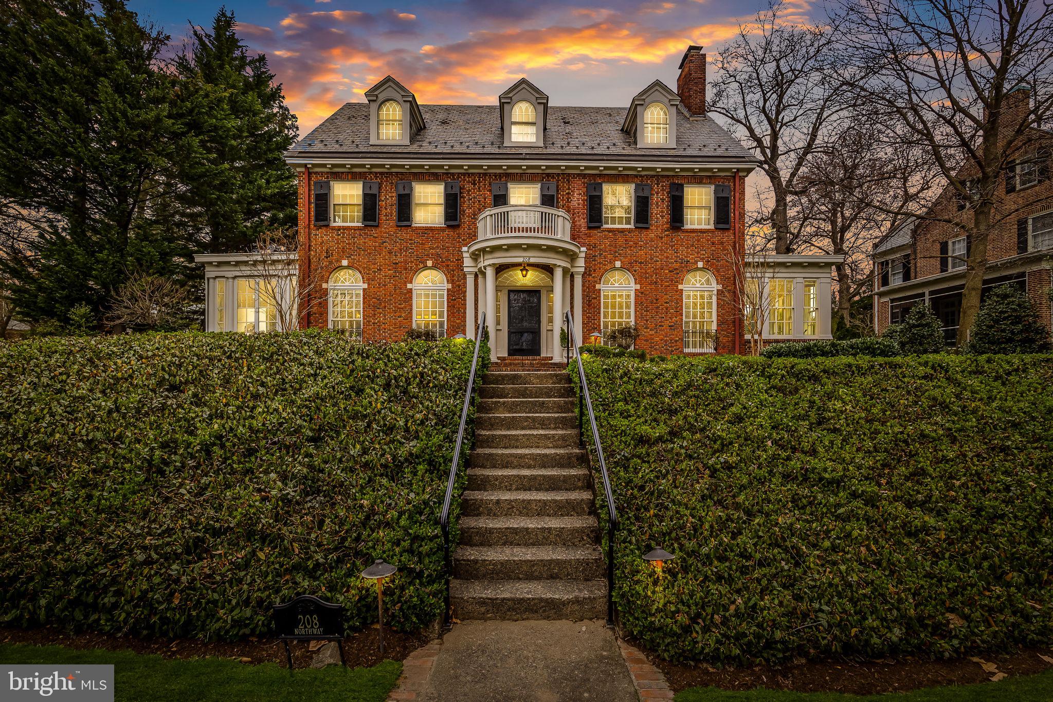 208 Northway