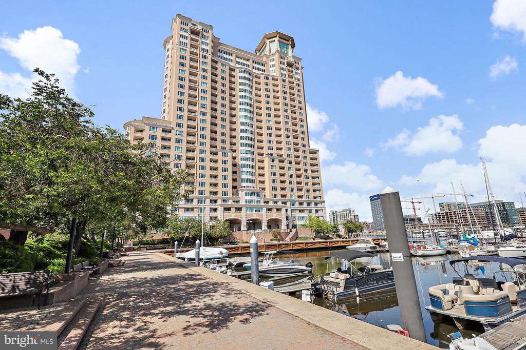 100 HARBORVIEW DR #612