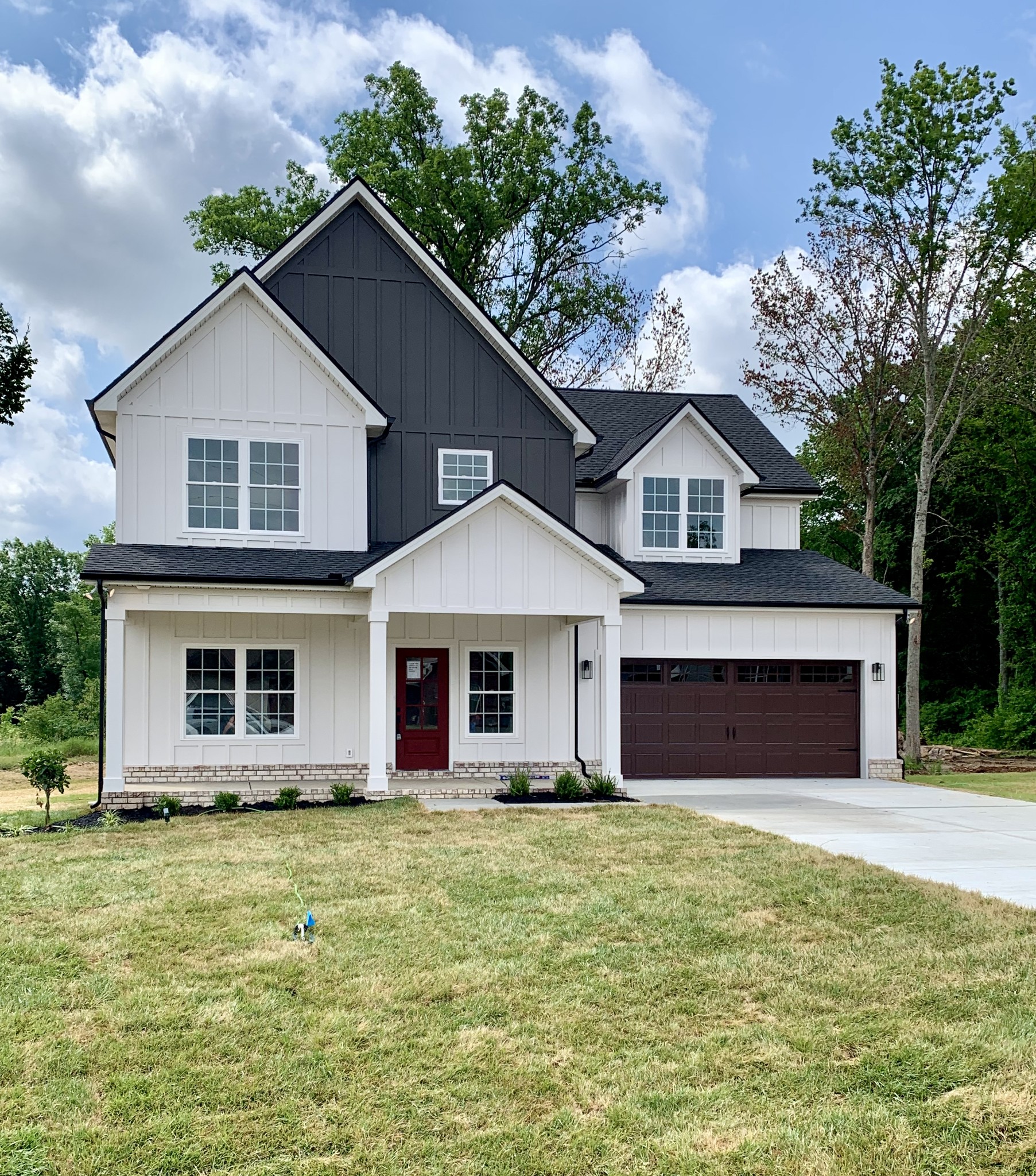 541 Long Creek Dr.