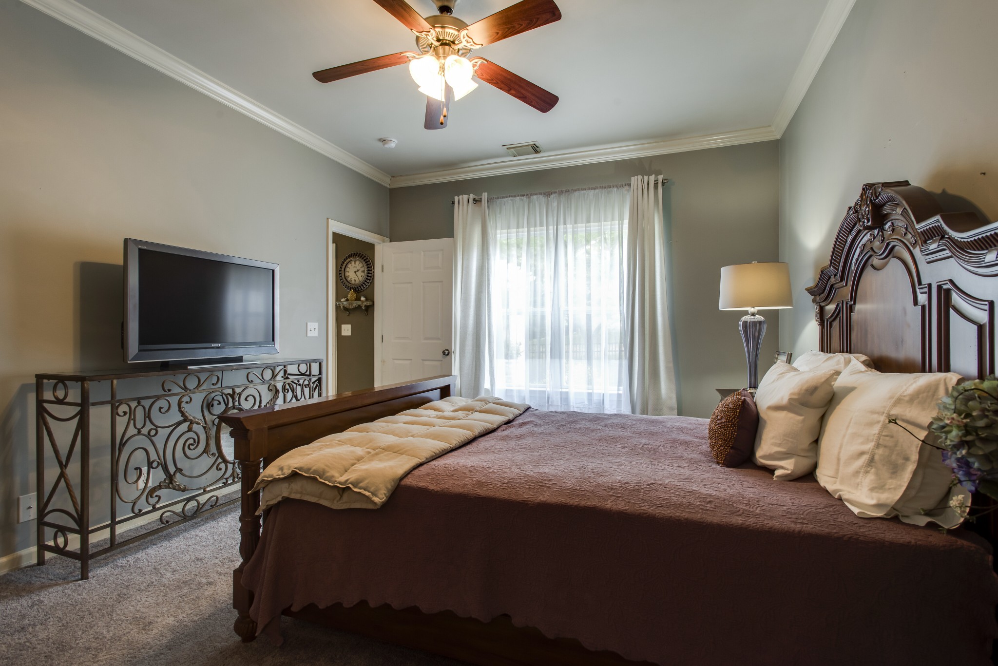 833 Barrington Place Dr