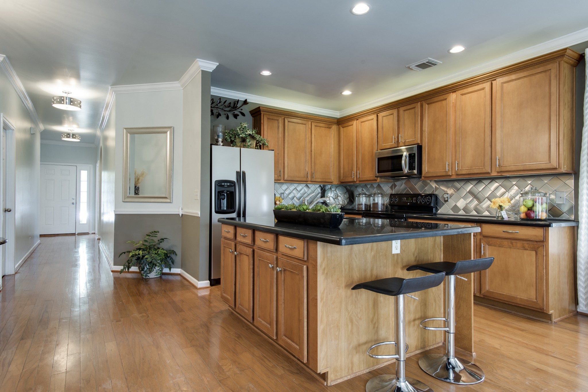 833 Barrington Place Dr