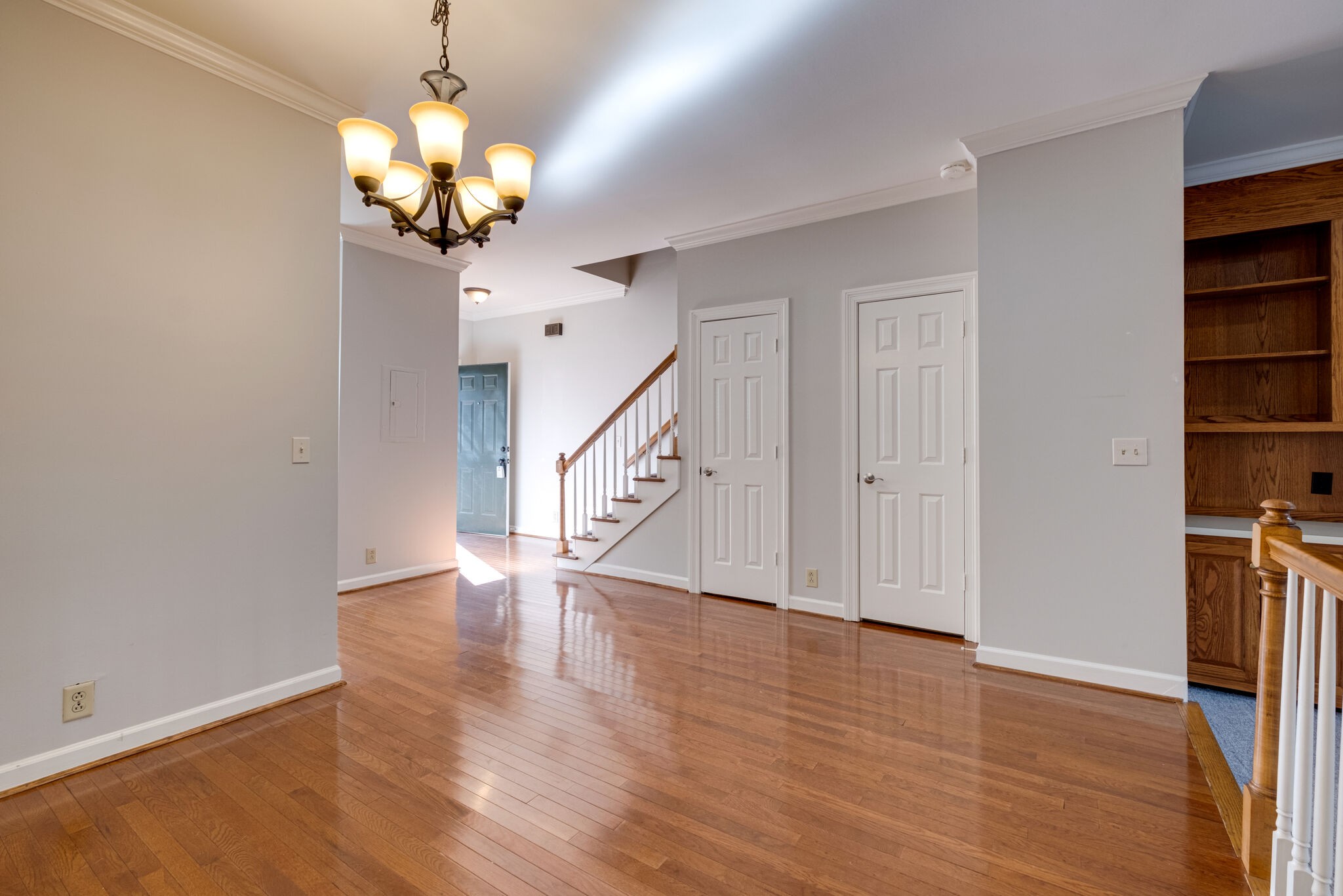 111 Matthew Ln