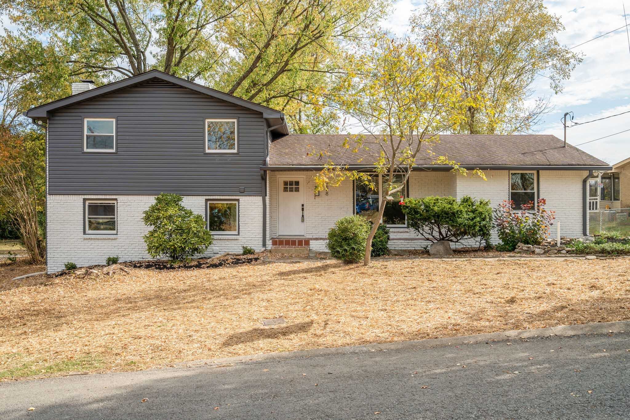 228 Sailboat Dr