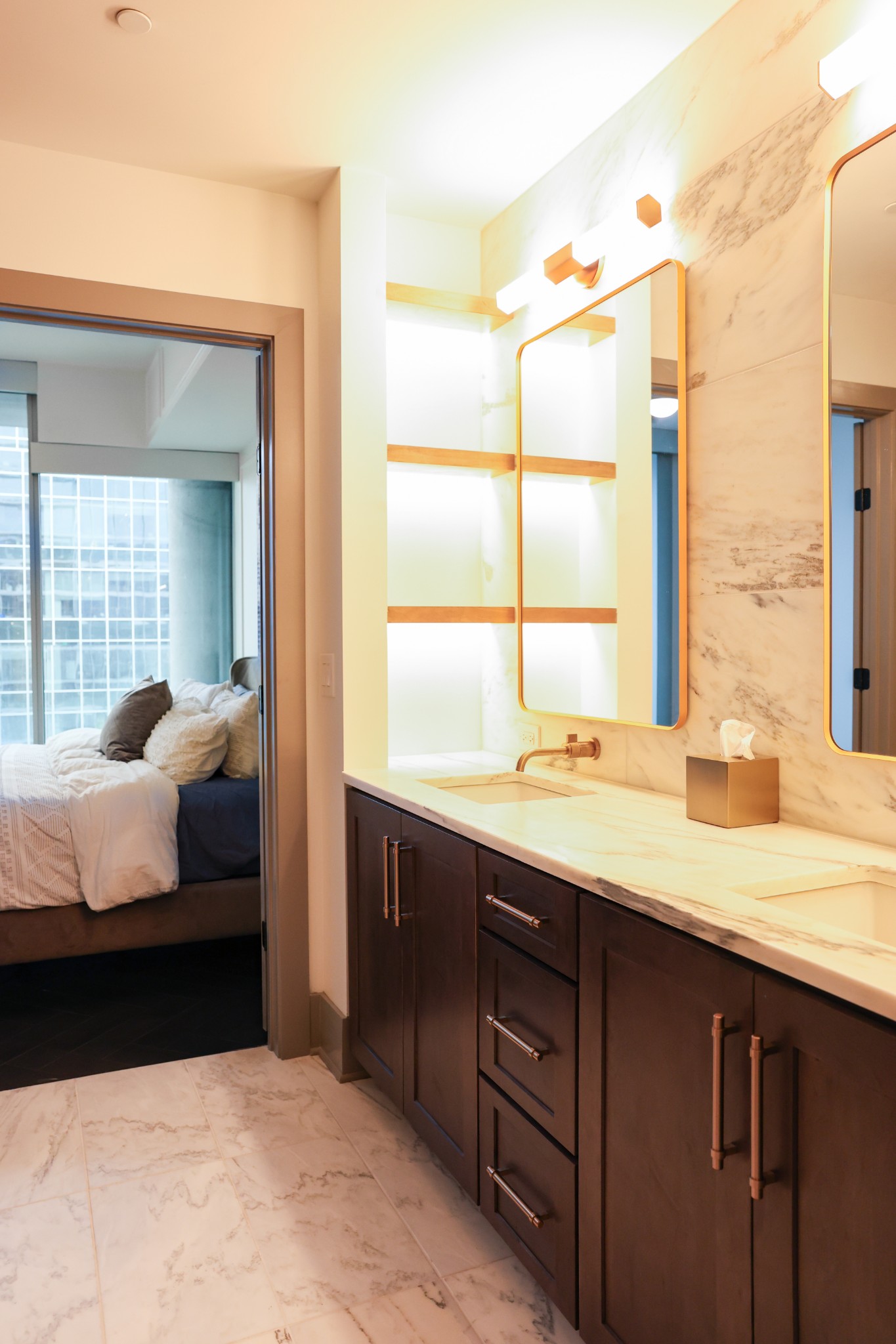 1616 W End Ave Unit: 2505