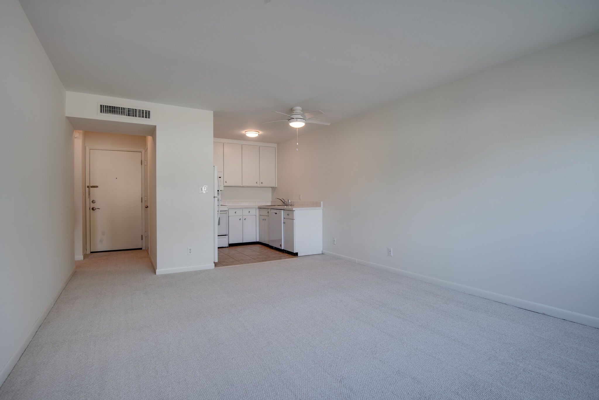 1900 Richard Jones Rd Unit: #C109