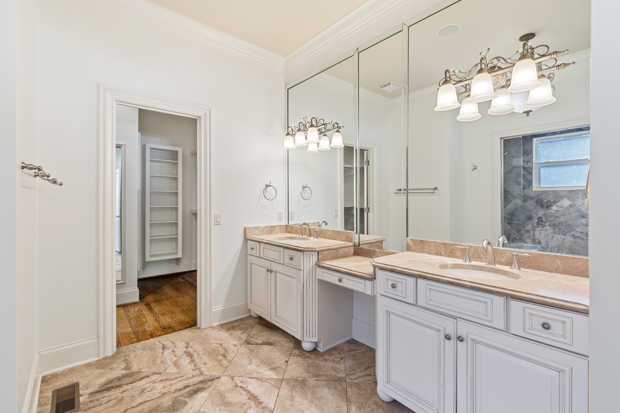1743 Glen Echo Rd