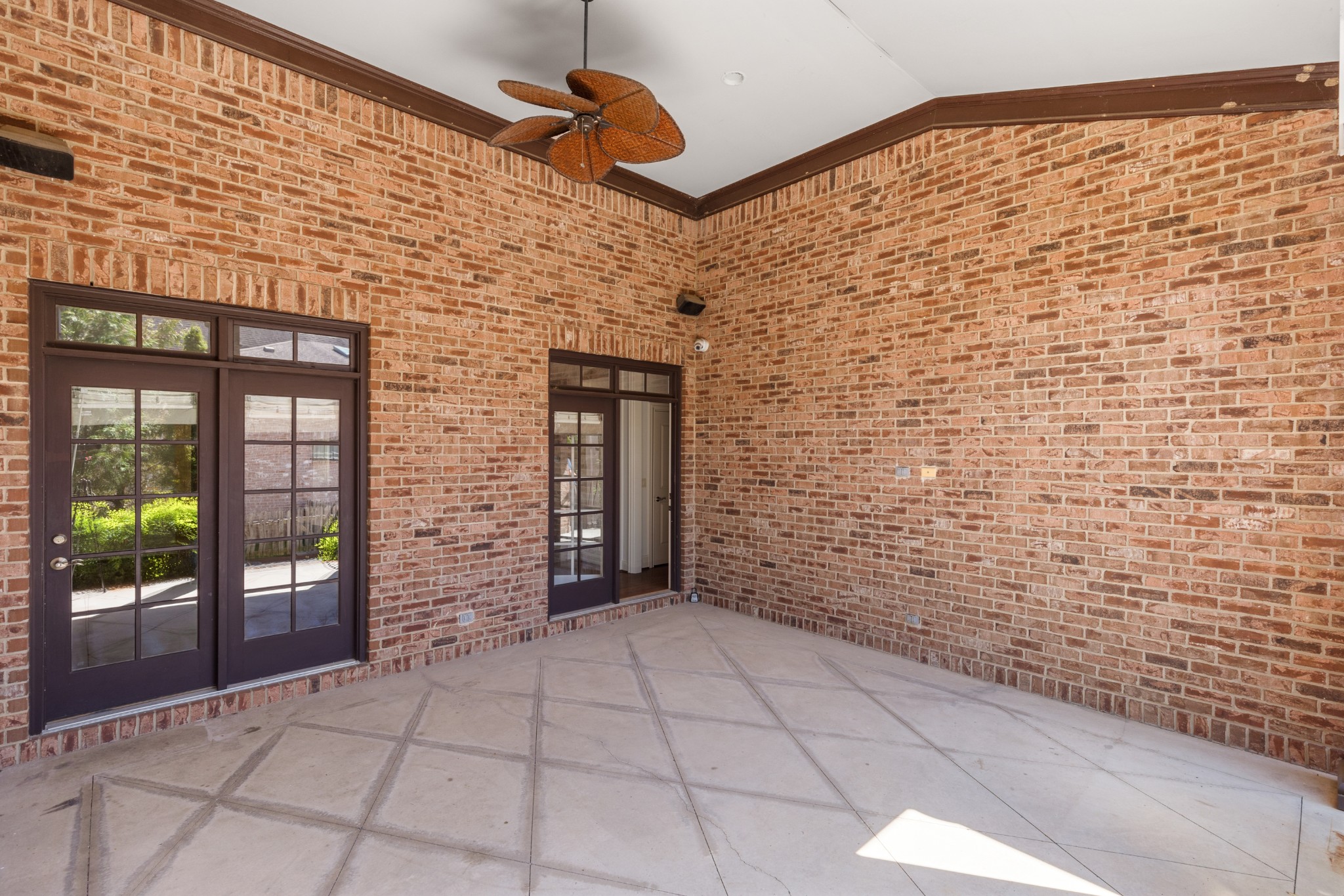 1743 Glen Echo Rd