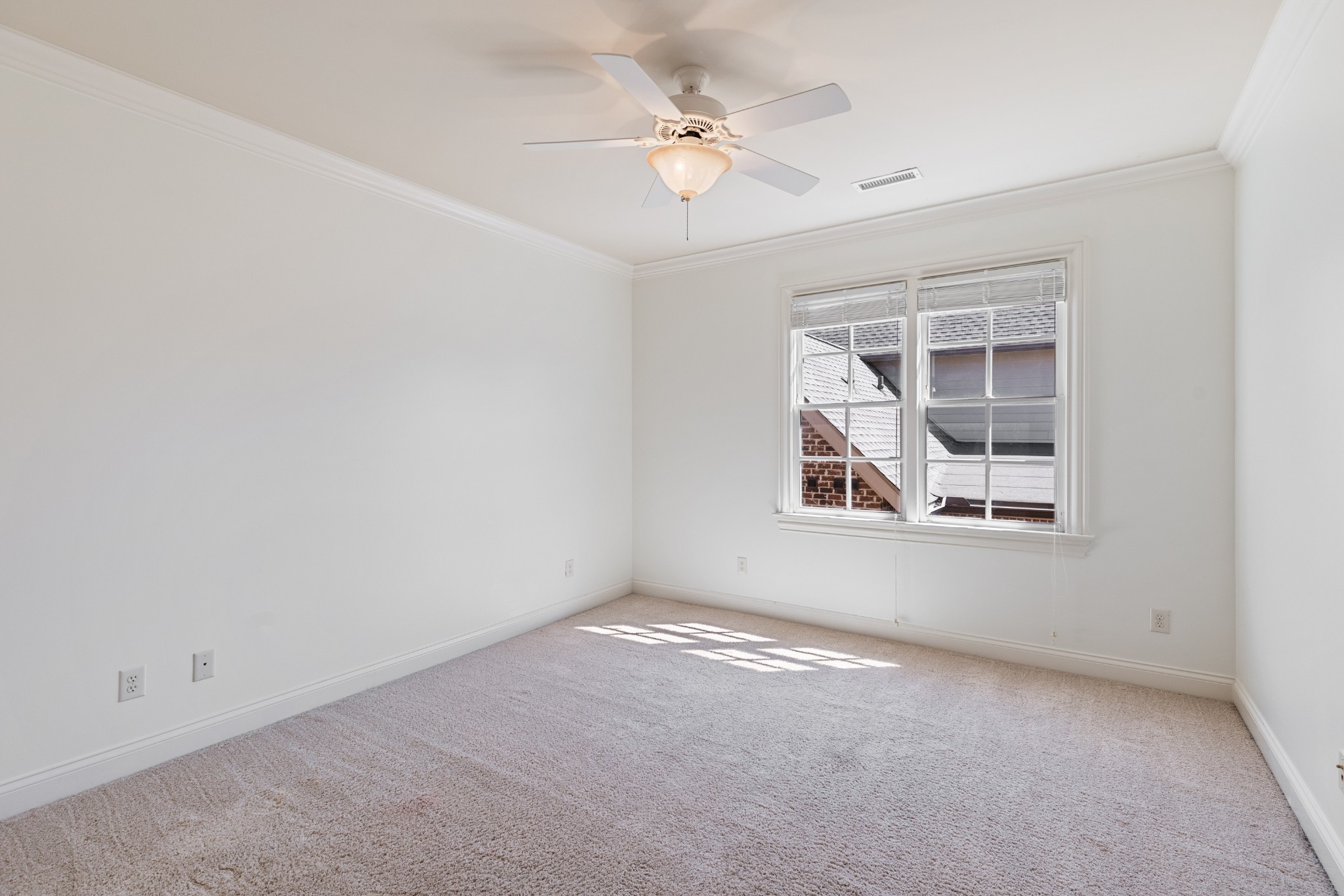 1743 Glen Echo Rd