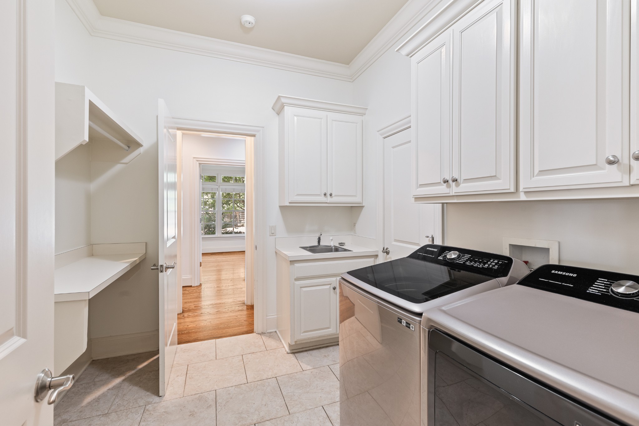 1743 Glen Echo Rd