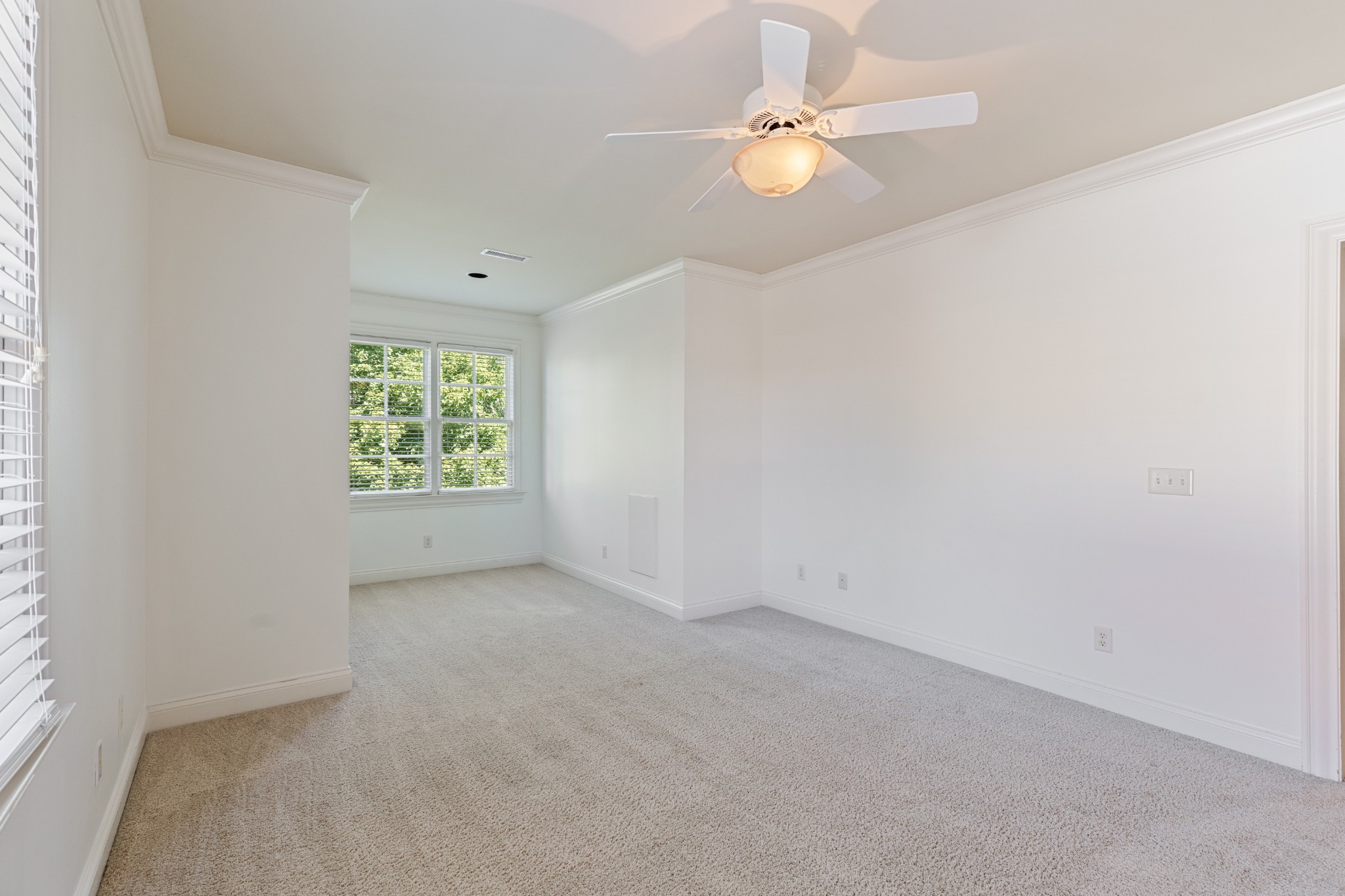 1743 Glen Echo Rd