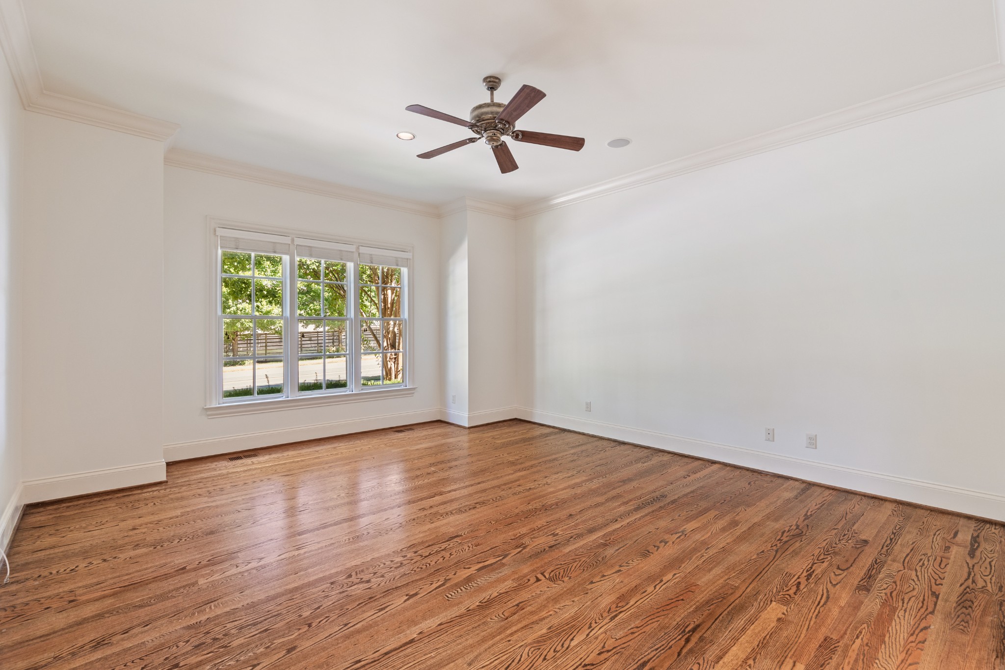 1743 Glen Echo Rd