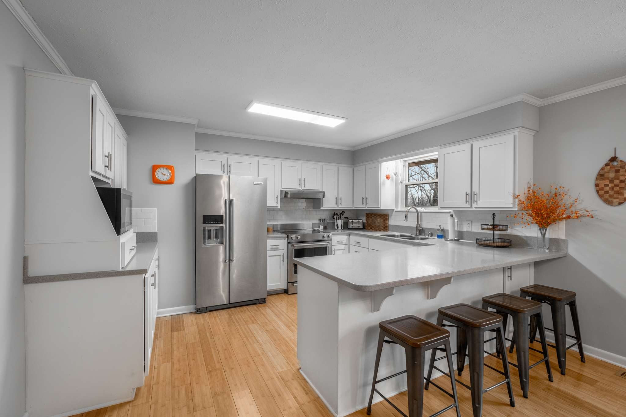 140 Ridgewood Ln